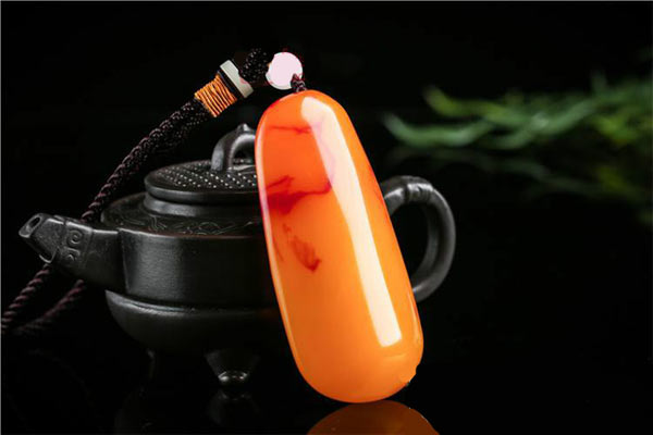 光泽度仪如何测量黄龙玉的光泽度？